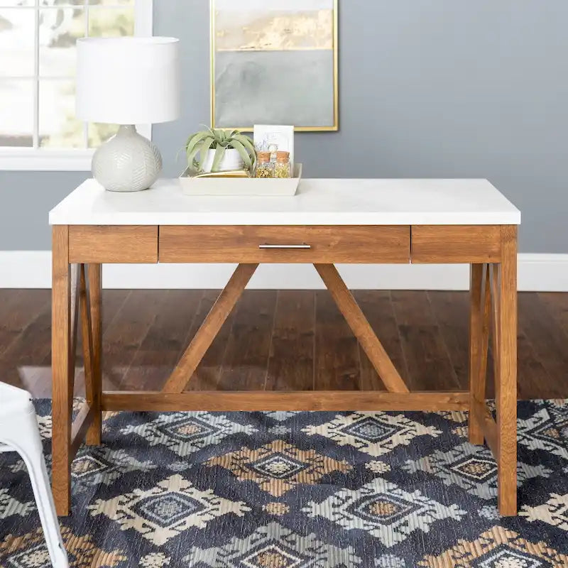 Bureau à écrire sur tréteaux