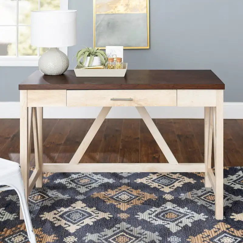 Bureau à écrire sur tréteaux