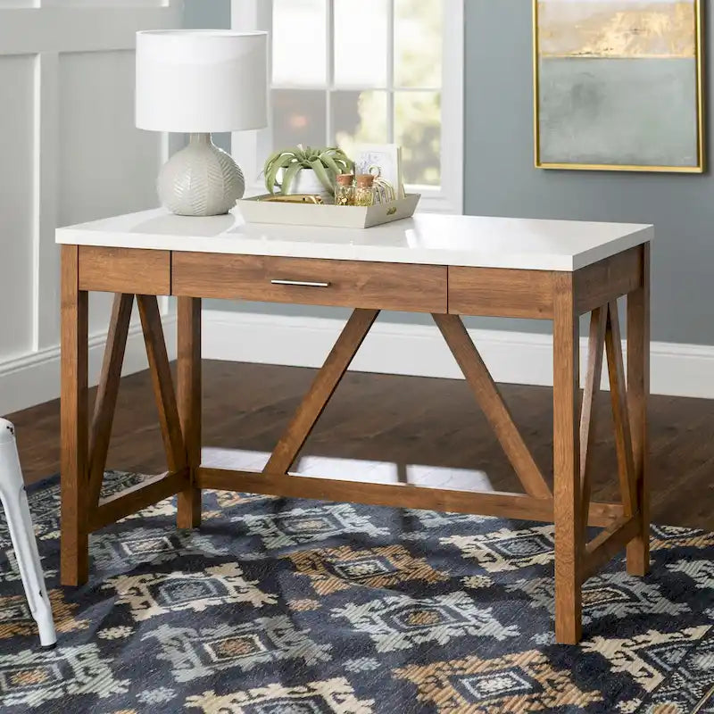 Bureau à écrire sur tréteaux